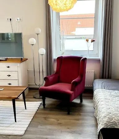 Deluxe * Güstrow