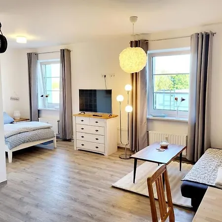 Deluxe * Güstrow